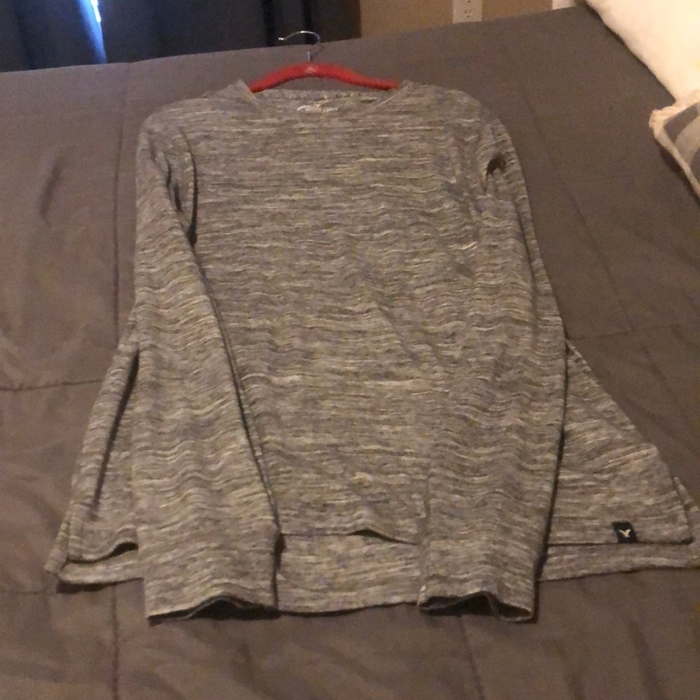 American Eagle long sleeve active flex shirt
